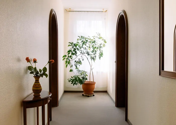 Hotel-restaurant Alt Karow فندق برلين