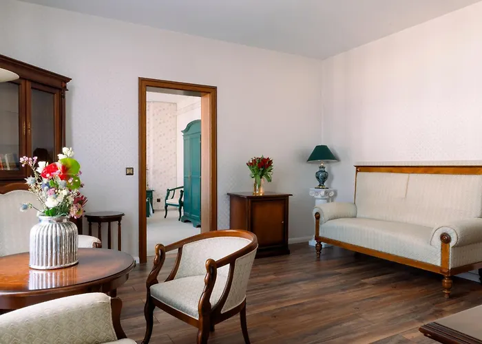 Hotel-restaurant Alt Karow فندق برلين