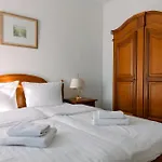 Hotell Hotel-restaurant Alt Karow *