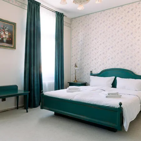 Hotel-restaurant Alt Karow Hotell