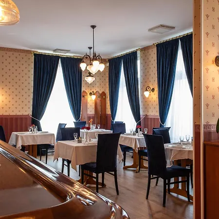 Hotell Hotel-restaurant Alt Karow