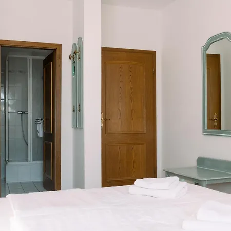 Hotel-restaurant Alt Karow *