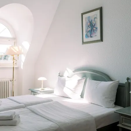 Hotel-restaurant Alt Karow فندق